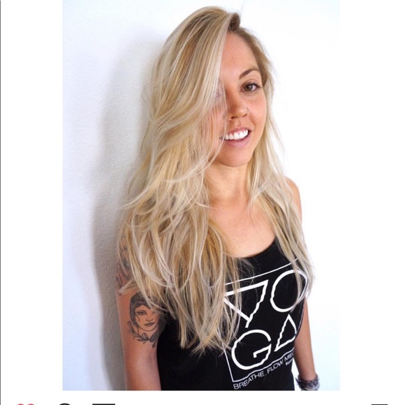 Meet your Posher, Erica Rae - Picture 3 of 6